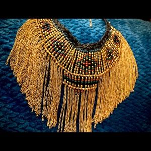 Beautiful Unique Bib/Statement Necklace